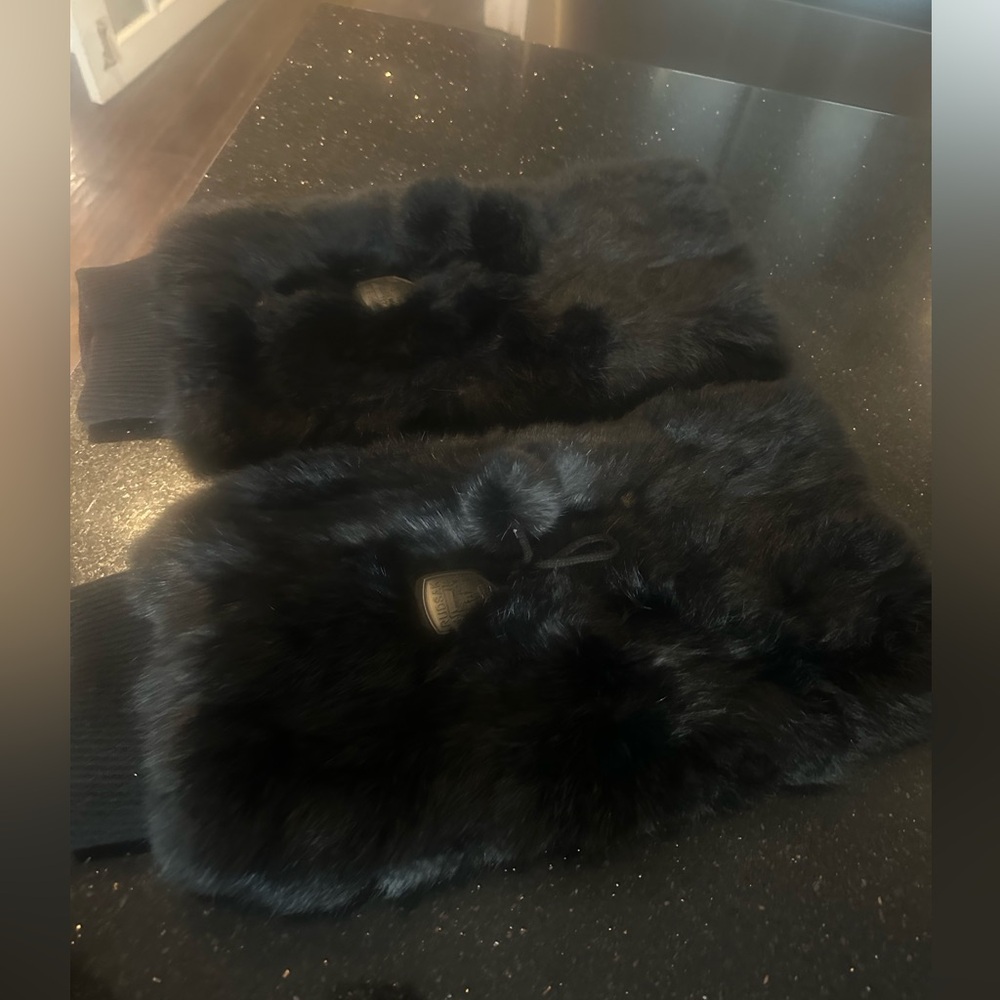 Rudsak Rabbit fur leg warmers